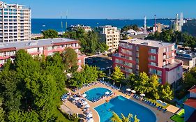 Hotel Asteria Family Słoneczny Brzeg Exterior photo