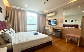 Studio Apartment Near Bts Skytrain Free Wifi Bangkok Exterior photo