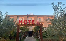 Hotel Velipoja Park Exterior photo