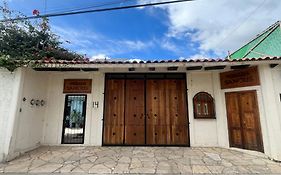 Bed and Breakfast Posada Sancris San Cristóbal de Las Casas Exterior photo