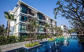 Apartament The Title Beach Front Rawai Exterior photo