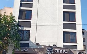 Hotel Anna Târgu Jiu Exterior photo