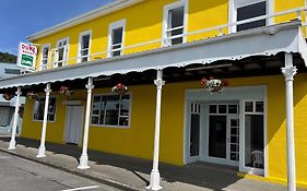 The Duke Hostel Greymouth Exterior photo