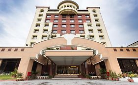 Grand Hotel Katmandu Exterior photo