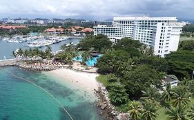 Hotel The Pacific Sutera Kota Kinabalu Exterior photo