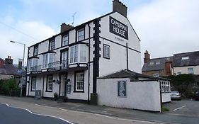 Bed and Breakfast Cambrian House Llangollen Exterior photo