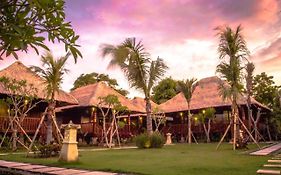 Hotel Koji Garden Huts Lembongan Exterior photo