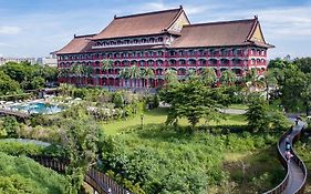 The Grand Hotel Kaohsiung Exterior photo