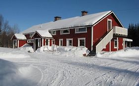 Hostel Sivakka Äkäslompolo Exterior photo