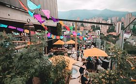 The Charlee Hotel Medellín Exterior photo