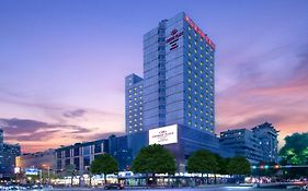 Crowne Plaza Foshan, An Ihg Hotel - Canton Fair Free Shuttle Bus Exterior photo