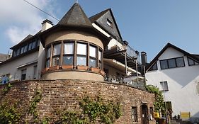 B&B Pension Winzerhaus Zell-Mosel Exterior photo