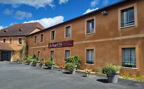 Hotel Au Perigord Noir Hautefort Exterior photo