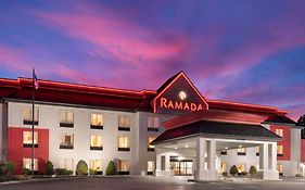 Hotel Ramada By Wyndham Harrisburg/Hershey Area Exterior photo