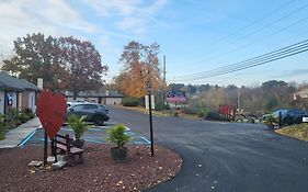 Inn Of The Dove - Romantic Luxury Suites With Jacuzzi & Fireplace At Harrisburg-Hershey-Philadelphia, Pa Exterior photo