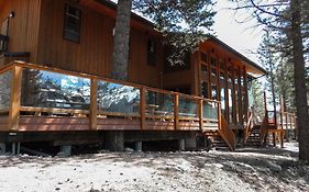 Canmore Alpine Hostel - Alpine Club Of Canada Exterior photo