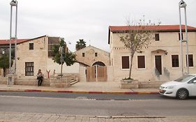 Al Yakhour Hostel Hajfa Exterior photo