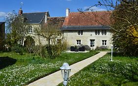 Bed and Breakfast La Balastiere Beaumont-en-Véron Exterior photo