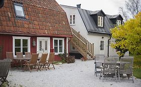 Mullbarsgardens Bed And Breakfast Visby Room photo