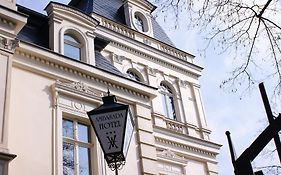 Hotel Ambasada Bolesławiec Boleslawiec  Exterior photo