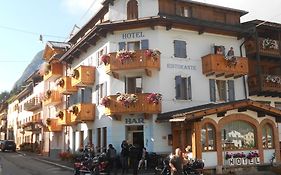 Albergo Vittoria Santo Stefano Di Cadore Exterior photo