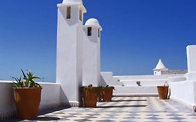 Aparthotel Riad De La Mer As-Suwajra Exterior photo