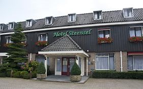 Hotel Steensel Exterior photo