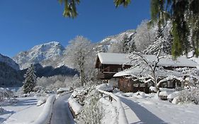 Hotel Pension Hubertus Bad Reichenhall Exterior photo