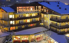 Hotel Der Schuetthof Zell am See Exterior photo