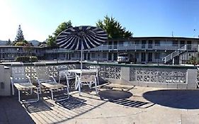 Economy Inn Ukiah Exterior photo