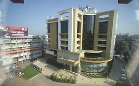 Hotel The Ocean Pearl Mangaluru Exterior photo