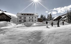 Berghotel Ladinia Corvara Exterior photo