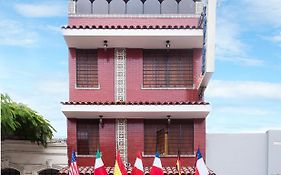 Hostal Iquique Lima Exterior photo