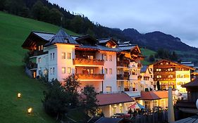 Das Edelweiss - Salzburg Mountain Resort Grossarl Exterior photo