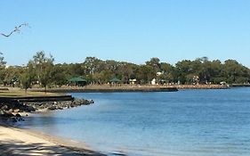 Bribie Waterways Motel Bongaree Exterior photo