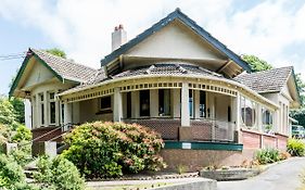 Hostel Manor House Backpackers Dunedin Exterior photo