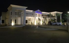 Hotel Grand Enclave Lahaur Exterior photo