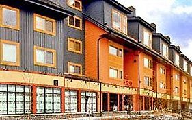 Hotel Canmore Crossing Exterior photo