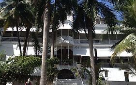 Oloffson Hotel Port-au-Prince Exterior photo