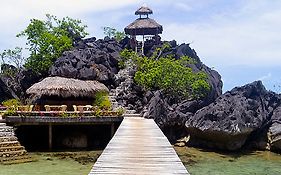 Sangat Island Dive Resort Coron Exterior photo