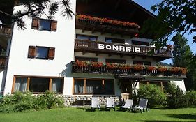 Aparthotel Garni Bonaria Corvara Exterior photo