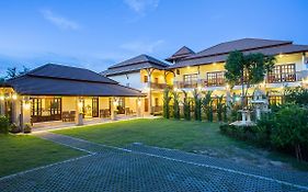 Oh Amphawa Boutique Resort Exterior photo