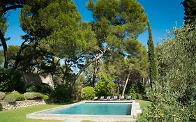 Bed and Breakfast Domaine De Saint Clair Aix-en-Provence Exterior photo