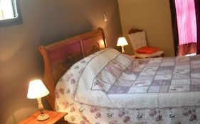 Bed and Breakfast Bois De Santal Chambre D'Hotes Saint Pierre Exterior photo