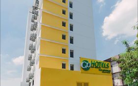 Go Hotels Cubao Quezon City Exterior photo