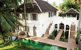 Satri House Hotel Luang Prabang Exterior photo