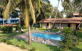 Shaan Coco Palms Beach Resort Morjim Exterior photo