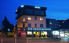 Bhb Hotel Mariampol Exterior photo