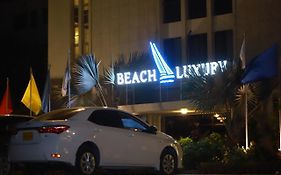 Beach Luxury Hotel Karaczi Exterior photo