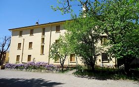 Hotel Des Voyageurs Millau Exterior photo